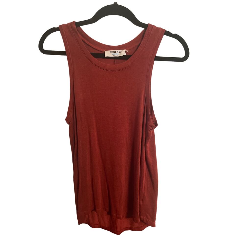 Women’s medium tank top